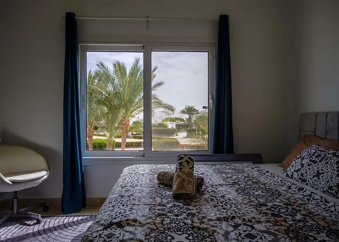 White Heaven - Swim, Lounge & Sunset Magic Villa *