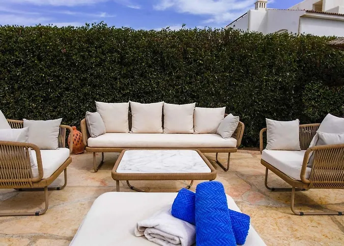 Villa White Heaven - Swim, Lounge & Sunset Magic