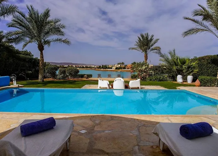 White Heaven - Swim, Lounge & Sunset Magic *